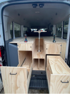 ford transit vist frontal recien montada